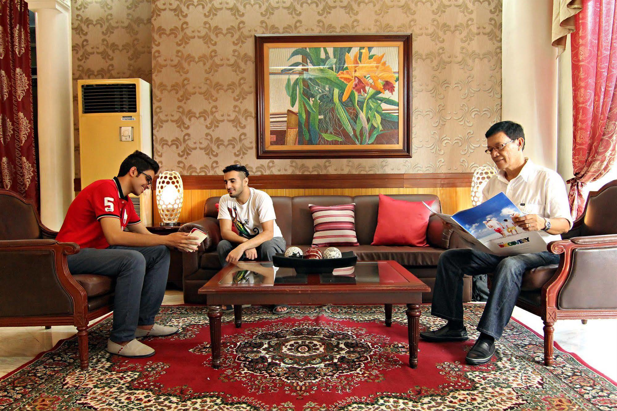 Mpt Suites Makati City Exteriör bild