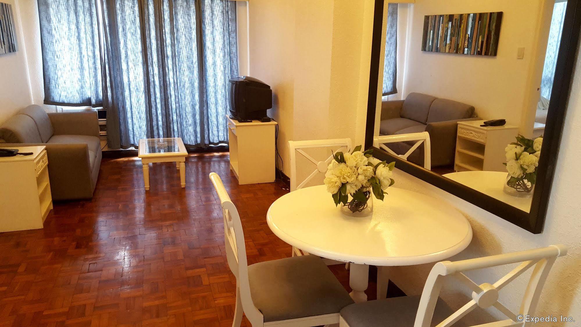 Mpt Suites Makati City Exteriör bild